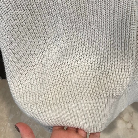 SOLD!!! Brandy Melville Sweater - Picture 2 of 5